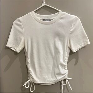 ZARA WHITE T-SHIRT